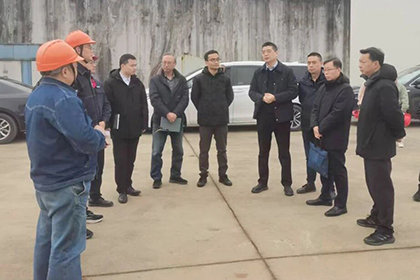 市经信局到西区调研.jpg