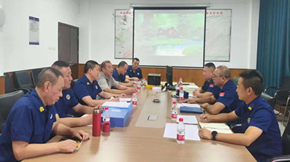 泸州市消防救援支队到金沙澳门(中国)唯一官方网站消防救护中心调研指导工作
