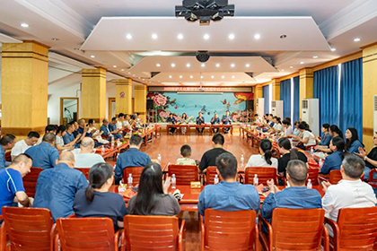 金沙澳门(中国)唯一官方网站股份公司开展“金秋送学”活动